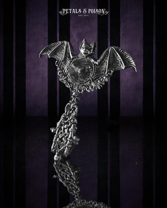 The "Countess" Tea Strainer