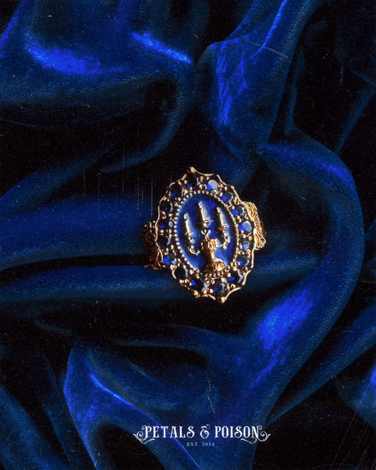 The GOLD "Deadmoor Manor" Ring