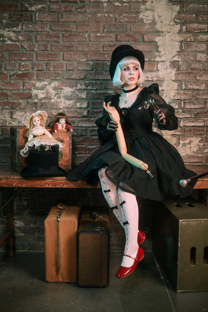 The "Baudelaire" Dress in MANSION BLACK