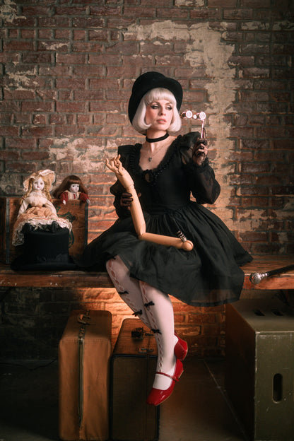 The "Baudelaire" Dress in MANSION BLACK