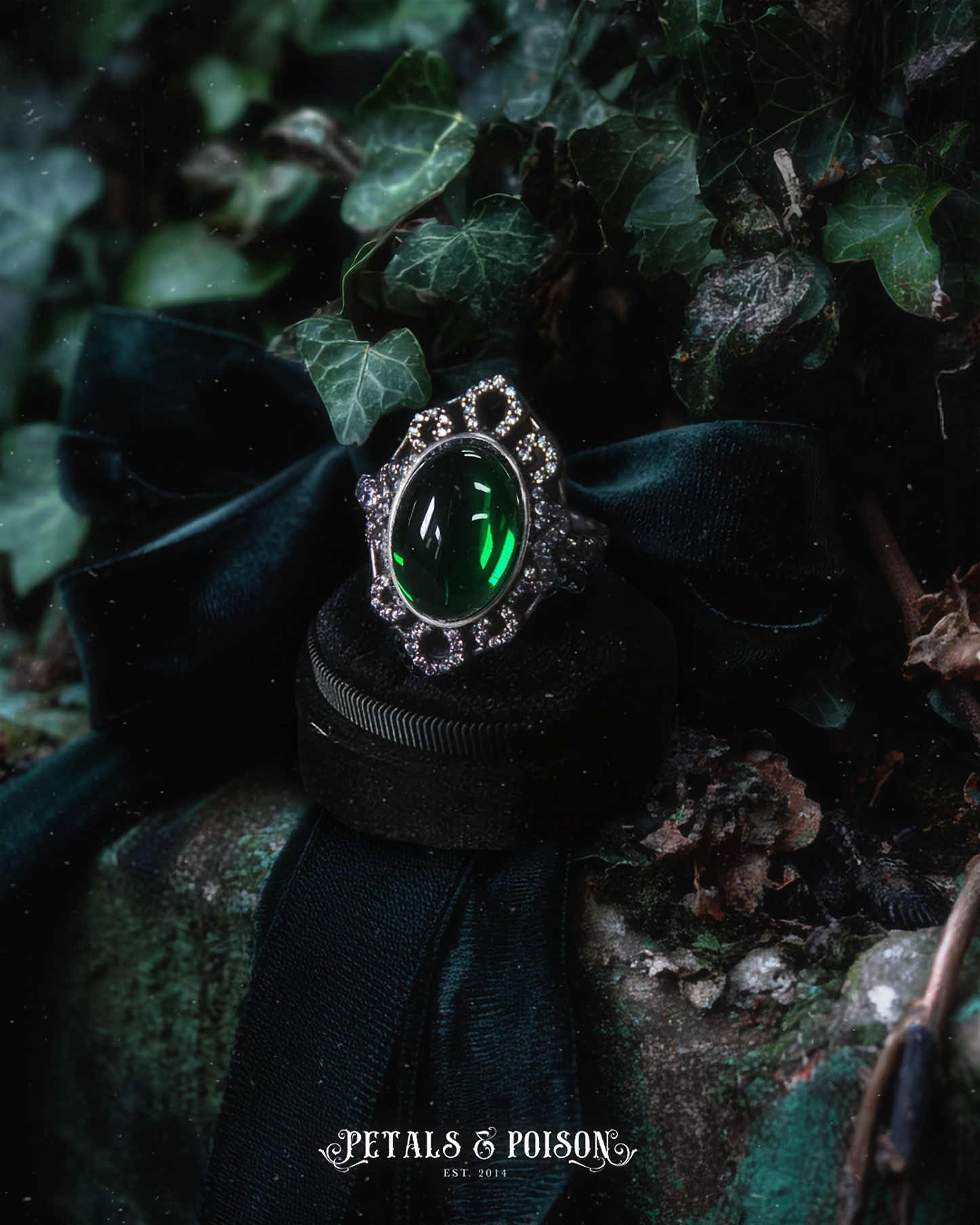 The "Phantom Ivy” Heirloom Ring