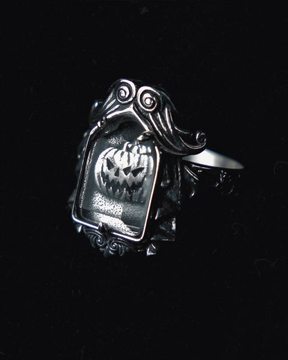 The "Sleepy Hollow” Glass Casket Ring