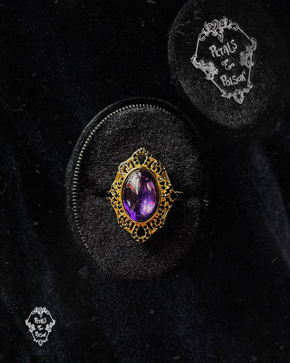 The "Knightshade" Heirloom Ring
