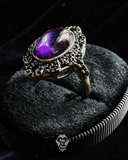 The "Knightshade" Heirloom Ring