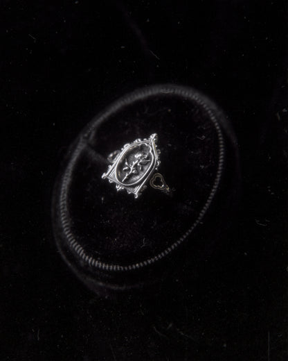 The "Lenore's Tomb” Curio Ring