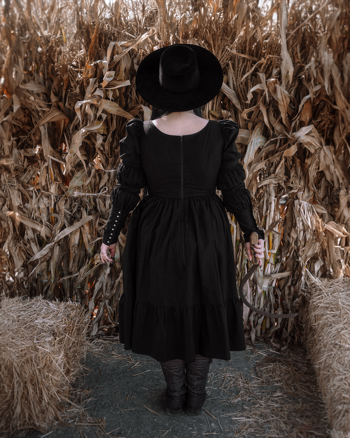 The "October" Dress in MANSION BLACK