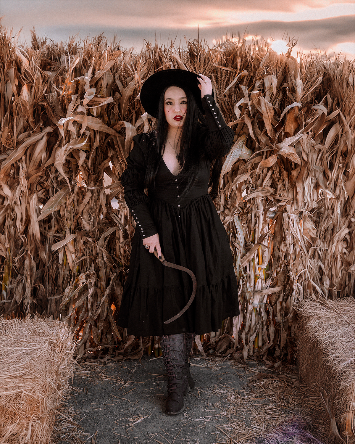 The "October" Dress in MANSION BLACK